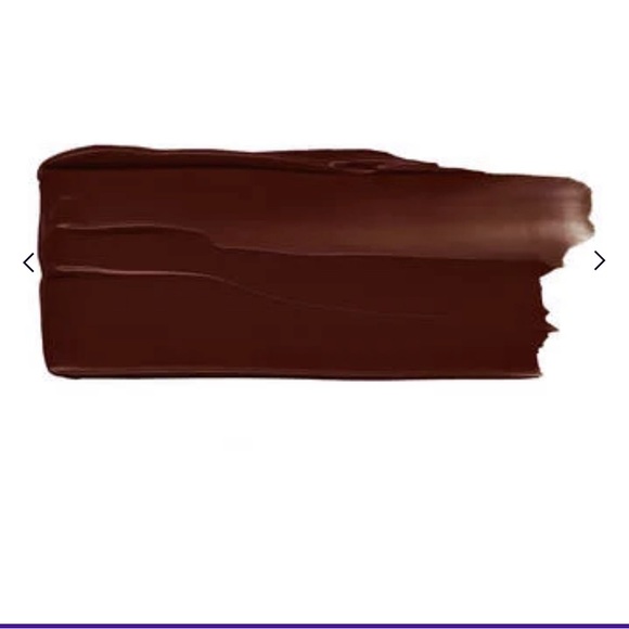 Urban Decay Stay Naked Weightless Liquid Foundation, color 92WR - Picture 5 of 6